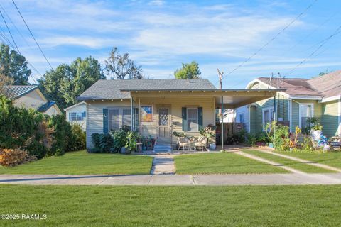 Photo of 310 Cleveland Street, Lafayette, LA 70501 (MLS # 2500006129)