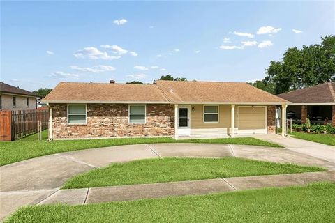 Photo of 1116 Curtis Street ST, Harvey, LA 70058 (MLS # NO2560482)