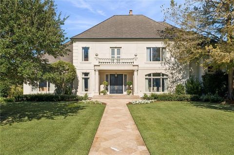 Photo of 19 Pebble Beach Lane Ln, New Orleans, LA 70131 (MLS # NO2530518)