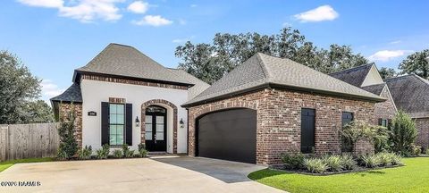 Photo of 200 Eastwood Drive, Lafayette, LA 70508 (MLS # 2600000800)