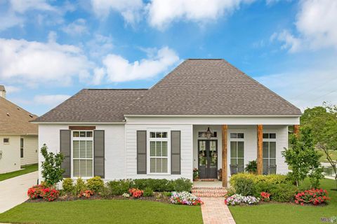 Photo of 38194 Emery Ln Ln, Prairieville, LA 70769 (MLS # BR2026006512)