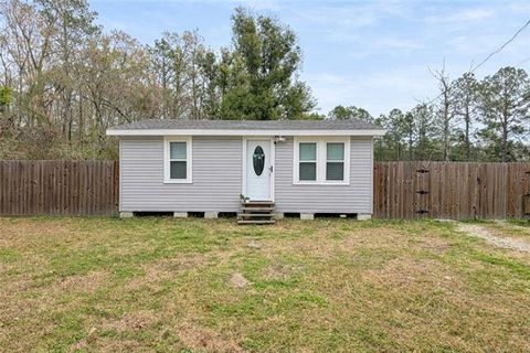 Photo of 38552 Lees Landing Road Rd, Ponchatoula, LA 70454 (MLS # NO2543588)