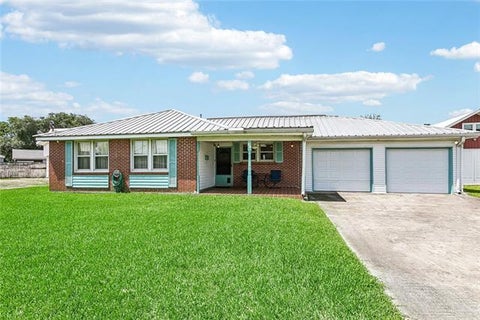 Photo of 24 Karen Court CT, Jefferson, LA 70121 (MLS # NO2568393)