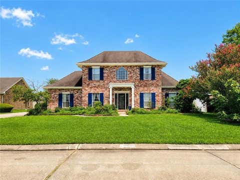 Photo of 3621 Lake Aspen Drive West DR, Gretna, LA 70056 (MLS # NO2570526)