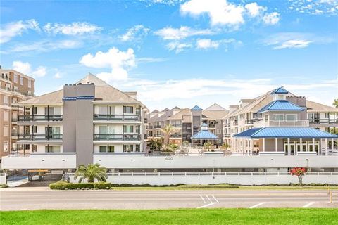 Photo of 420 Metairie Hammond Highway Hwy #121, Metairie, LA 70005 (MLS # NO2556092)