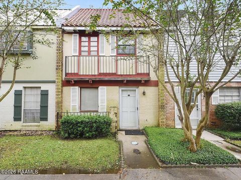 Photo of 1312 Dulles Drive #D, Lafayette, LA 70506 (MLS # 2600004776)
