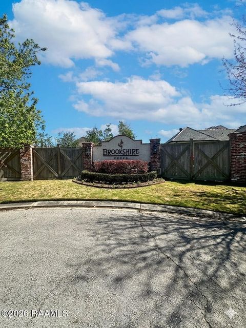 Photo of 205 Rutherford Court, Lafayette, LA 70503 (MLS # 2600002027)