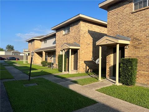 Photo of 126 Lakewood Drive Dr #52, Luling, LA 70070 (MLS # NO2568845)
