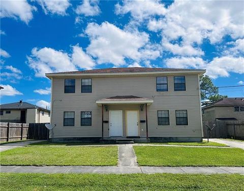 Photo of 1622 Jo Ann Place PL, New Orleans, LA 70114 (MLS # NO2557865)