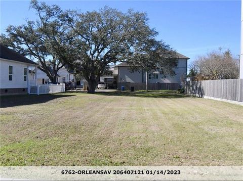 Photo of 6762 Orleans Avenue Ave, New Orleans, LA 70124 (MLS # NO2547620)