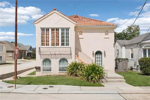 Photo of 5520 Canal Boulevard Blvd, New Orleans, LA 70124 (MLS # NO2572989)