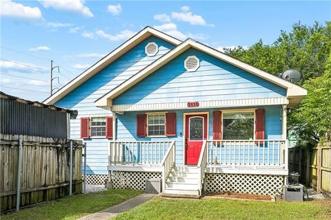 Photo of 3818 Baudin Street St, New Orleans, LA 70119 (MLS # NO2563054)
