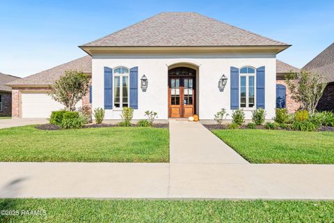 Photo of 205 Vanburg Place, Lafayette, LA 70508 (MLS # 2500005045) Photo of 205 Vanburg Place, Lafayette, LA 70508 (MLS # 2500005045)