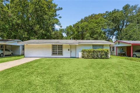 Photo of 213 N Scanlan Street, Hammond, LA 70401 (MLS # NO2566316)