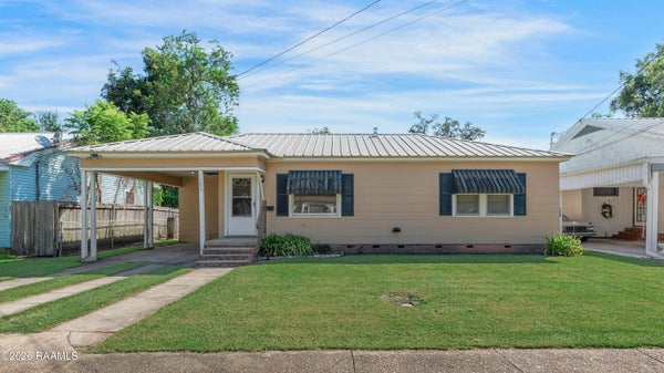 1050 JAMES ST, FRANKLIN, LA 70538 - Image d7dbce8b732760ab4e2ec7c5118a6057/751124194