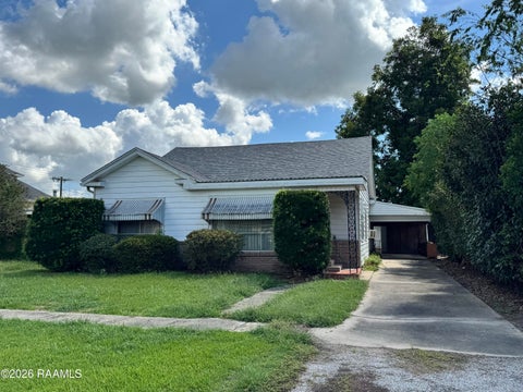 Photo of 311 N Irving Avenue, Kaplan, LA 70548 (MLS # 2600008785)