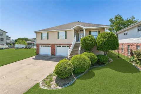 Photo of 4327 Genoa Road, New Orleans, LA 70129 (MLS # NO2556447)
