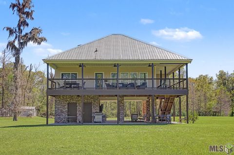 Photo of 17693 Cove Ln Ln, Port Vincent, LA 70726 (MLS # BR2026004764)