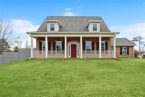 Photo of 1085 Claire Drive Dr, Slidell, LA 70461 (MLS # NO2546483)