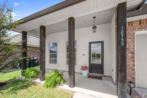 Photo of 12755 Fairwood Ct Ct, Baton Rouge, LA 70816 (MLS # BR2026014964)