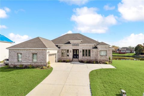 Photo of 13 La Quinta Drive Dr, Slidell, LA 70458 (MLS # NO2539383)