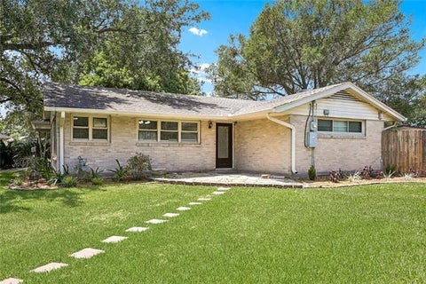 Photo of 3000 Green Acres Road Rd, Metairie, LA 70003 (MLS # NO2564921)