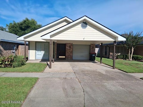 Photo of 106 Darteze Drive, Lafayette, LA 70508 (MLS # 2600009019)