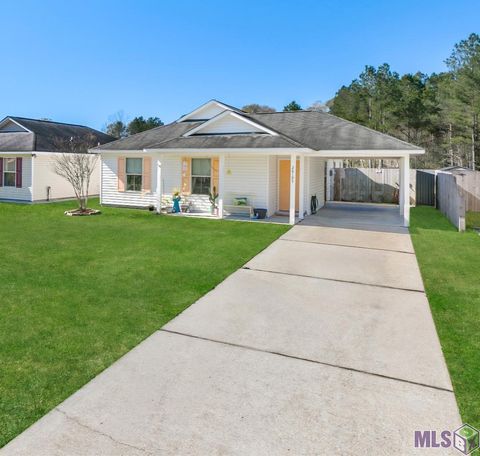 Photo of 26197 Bobby Gill Rd Rd, Denham Springs, LA 70726 (MLS # BR2026001800)