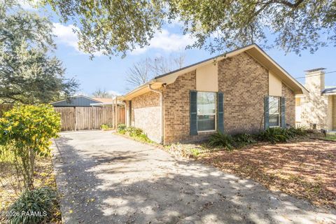 Photo of 340 Harrell Drive, Lafayette, LA 70503 (MLS # 2600001712)