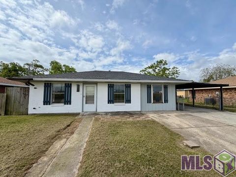 Photo of 3728 Thomas Dr Dr, Houma, LA 70363 (MLS # BY2026006915)
