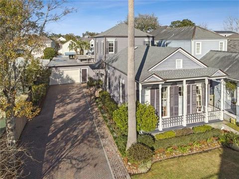 Photo of 5933 Camp Street St, New Orleans, LA 70115 (MLS # NO2541020)