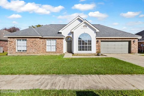 Photo of 111 Cornish Place, Youngsville, LA 70592 (MLS # 2500005749)