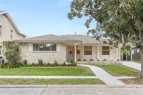 Photo of 1109 Smith Drive Dr, Metairie, LA 70005 (MLS # NO2546415)