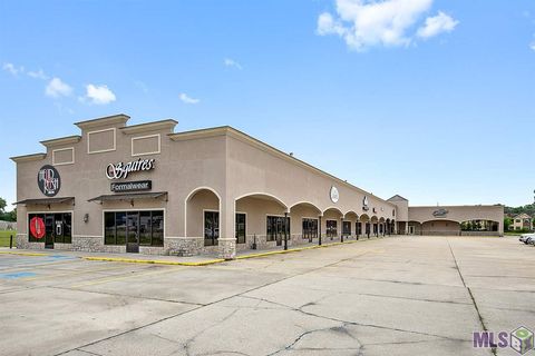 Photo of 14210 Airline Hwy Hwy #Suite F, Gonzales, LA 70737 (MLS # BR2026009809)