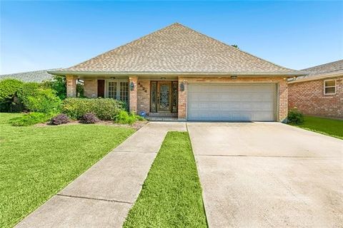 Photo of 4824 Fairfield Street ST, Metairie, LA 70006 (MLS # NO2557732)