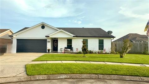 Photo of 2737 Pin Oak Drive Dr, Marrero, LA 70072 (MLS # NO2564869)
