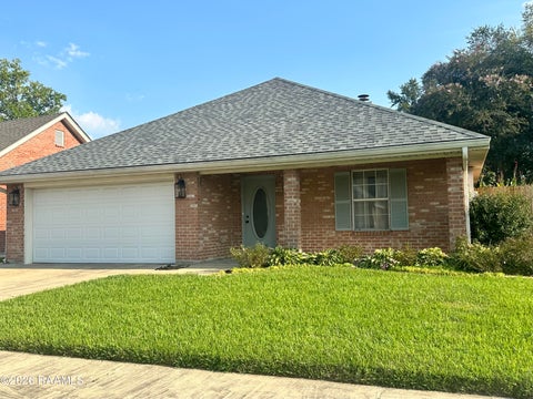 Photo of 212 Cricklade Court, Youngsville, LA 70592 (MLS # 2600008000)