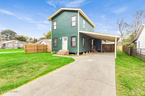 Photo of 602 Saint Joseph Street, Lafayette, LA 70506 (MLS # 2600002104)