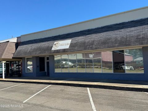 Photo of 307 N Cushing Avenue, Kaplan, LA 70548 (MLS # 2500005054) Photo of 307 N Cushing Avenue, Kaplan, LA 70548 (MLS # 2500005054)