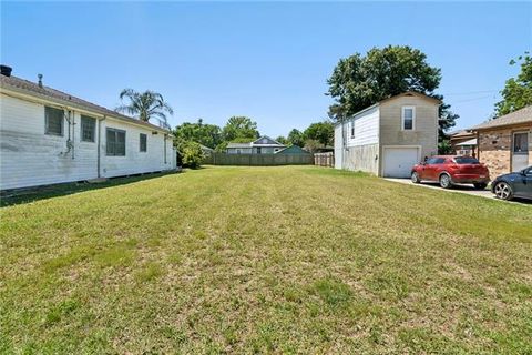 Photo of 3620 Bauvais Street St, Metairie, LA 70001 (MLS # NO2556658)
