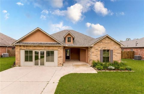 Photo of 30385 Dawson Lane Ln, Hammond, LA 70401 (MLS # NO2533703)