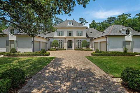Photo of 33 Riverdale Drive Dr, Covington, LA 70433 (MLS # NO2560745)
