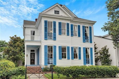 Photo of 1206-08 Milan Street St, New Orleans, LA 70115 (MLS # NO2564738)