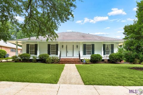 Photo of 927 Bourbon Ave AVE, Baton Rouge, LA 70808 (MLS # BR2026011266)
