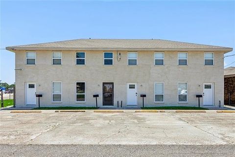 Photo of 900 Avenue H #D, Westwego, LA 70094 (MLS # NO2556931)