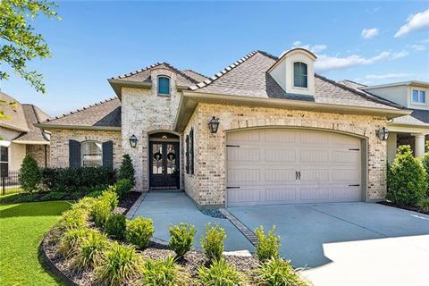Photo of 334 Nicklaus Drive Dr, Slidell, LA 70458 (MLS # NO2552367)