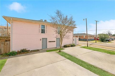 Photo of 241 Helen Street St #4D, Terrytown, LA 70056 (MLS # NO2541722)