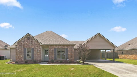 Photo of 202 Landsdowne Way, Carencro, LA 70520 (MLS # 2600008077)