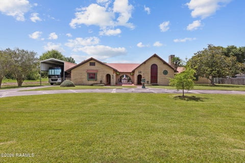Photo of 820 E F Street, Rayne, LA 70578 (MLS # 2600005261)