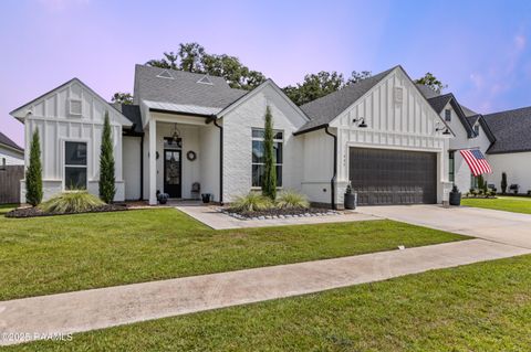 Photo of 227 Canary Palm Way, Broussard, LA 70518 (MLS # 2500003956)